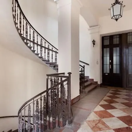 Deak Loft דירה בודפשט